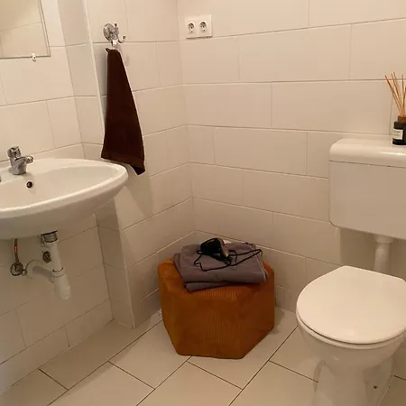 Appartement Csendes Lakas Moricz Zsigmond Korteren *