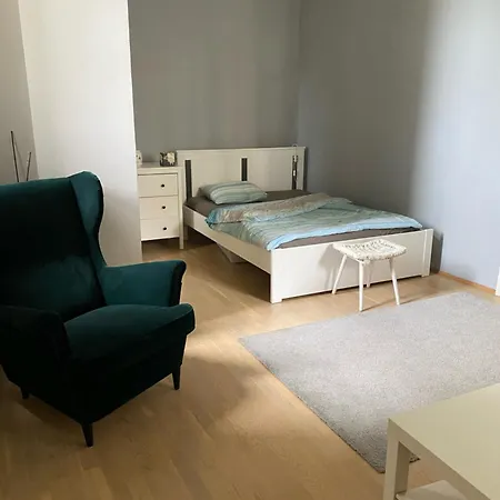 Csendes Lakas Moricz Zsigmond Korteren Appartement *